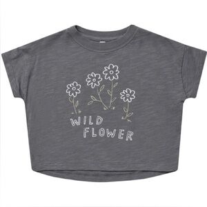 Rylee + Cru Wild Flower Boxy Tee in the color "slate". Size 10-12y. 100% cotton